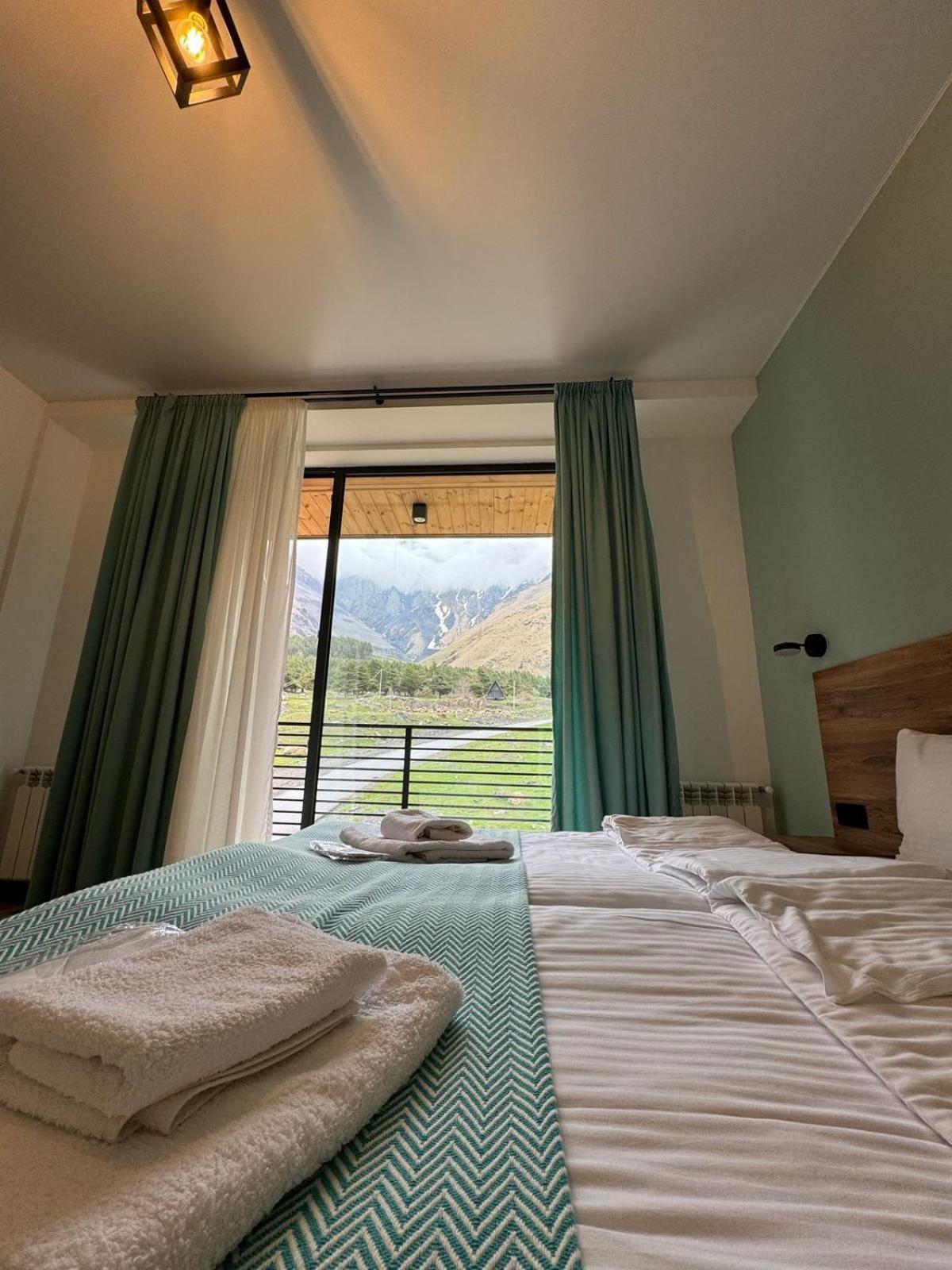 Kazbegi Hotel Grand View Zewnętrze zdjęcie